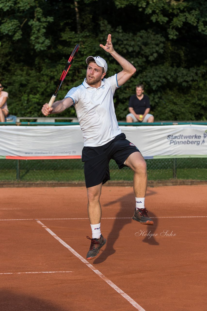 Bild 244 - Stadtwerke Pinneberg Cup